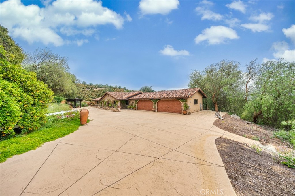 24405 Fuerte Road, Temecula, CA 92590 — photo 1