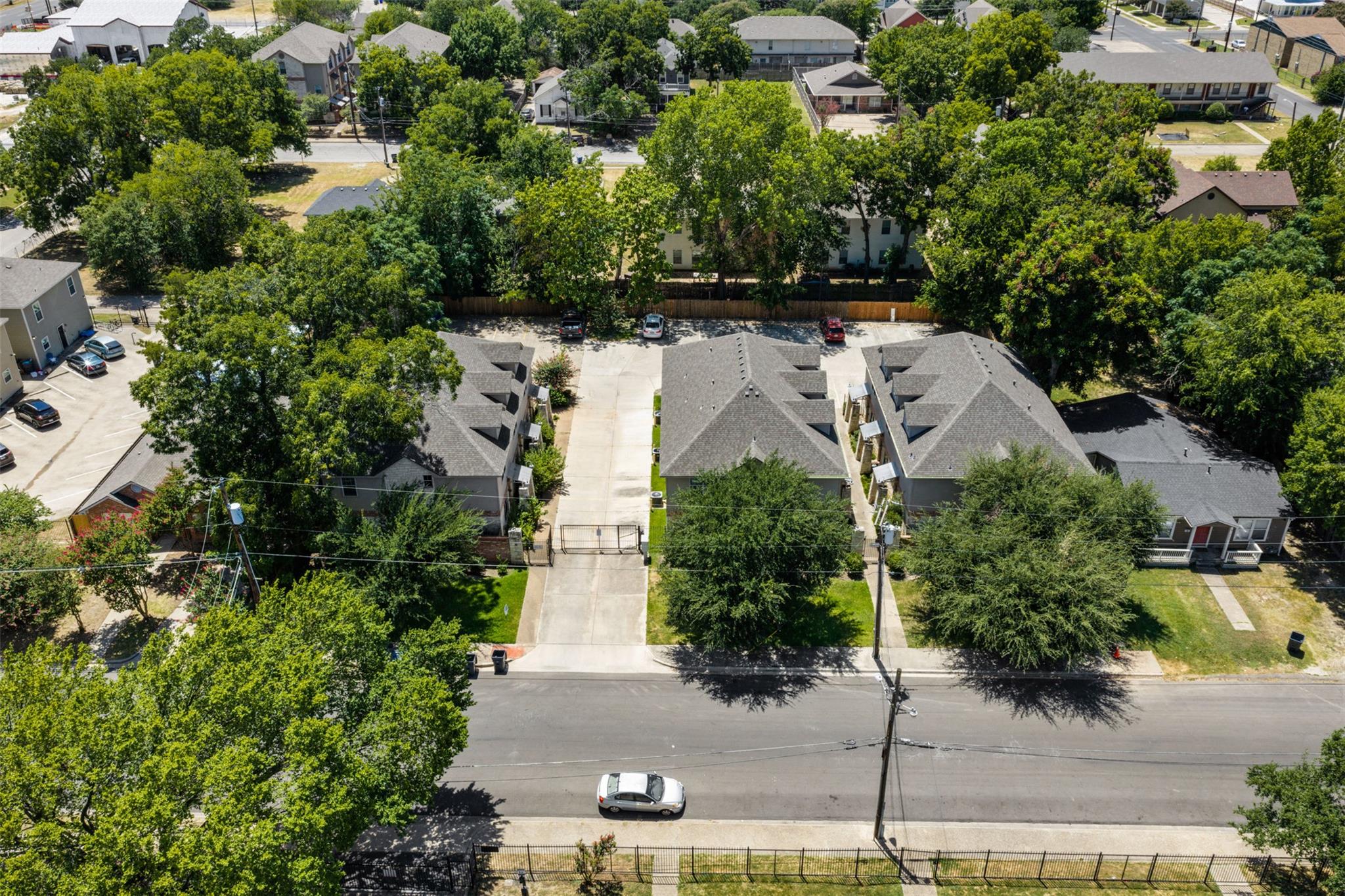 2101 S 7th St, Waco, TX 76706 — photo 1