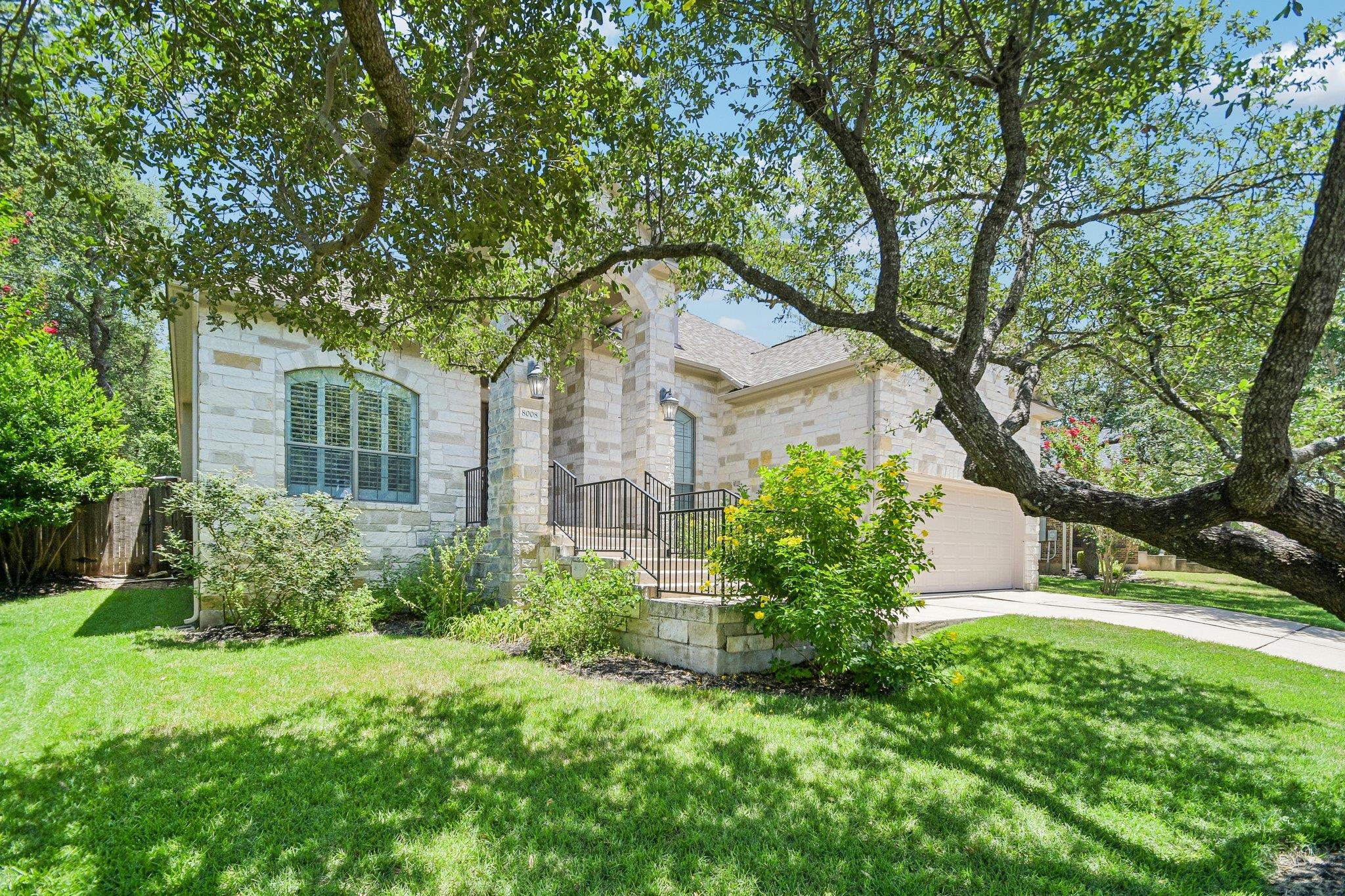 8008 Ladera Verde Dr, Austin, TX 78739 — photo 1