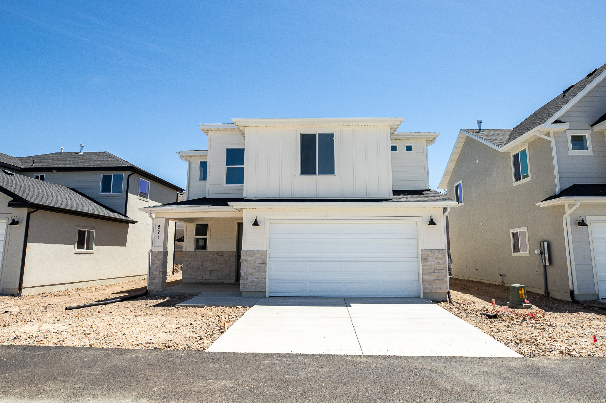 571 W 1775 N, Harrisville, UT 84404 — photo 1
