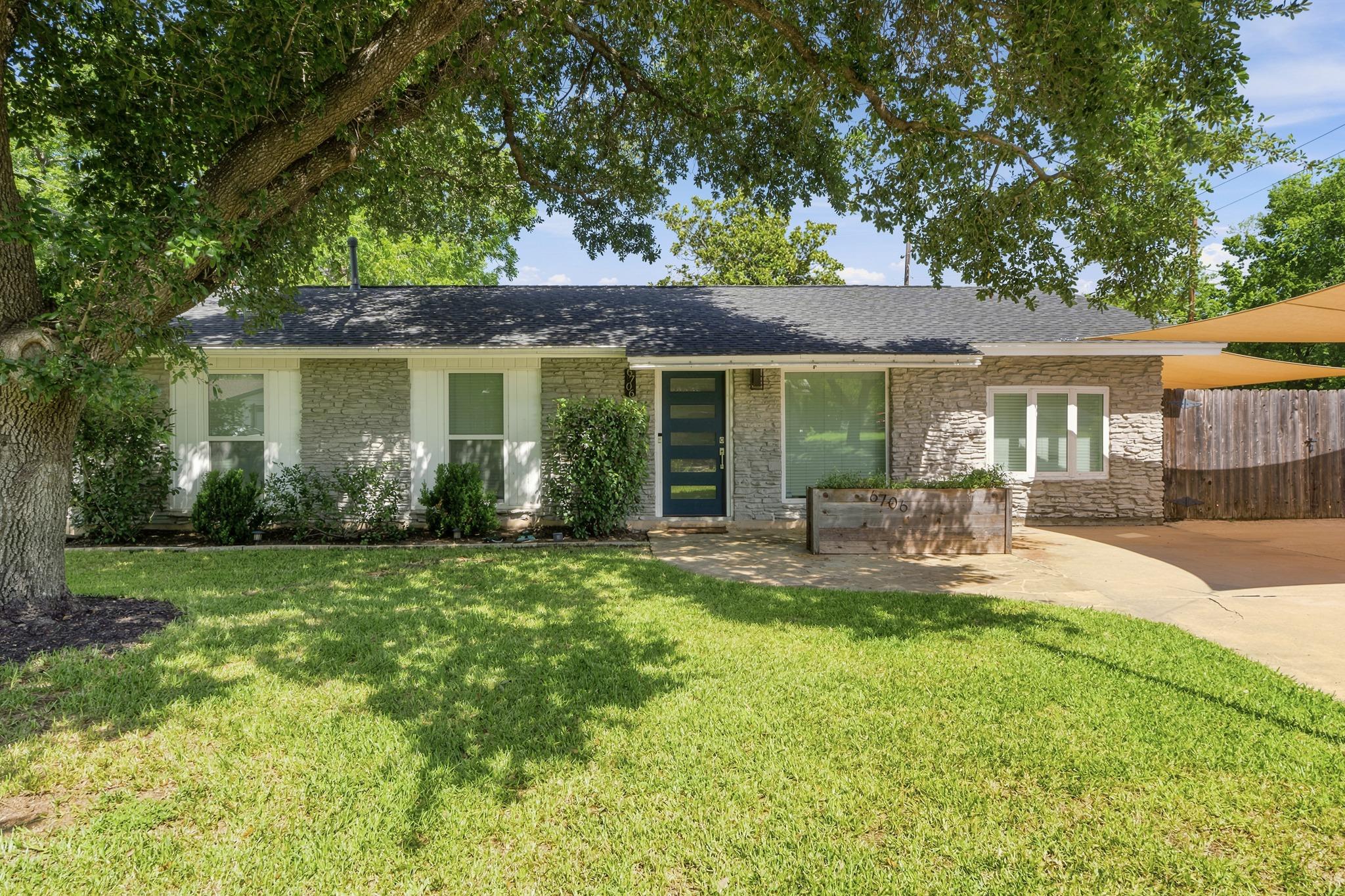 6706  Isabelle Dr, Austin, TX 78752 — photo 1