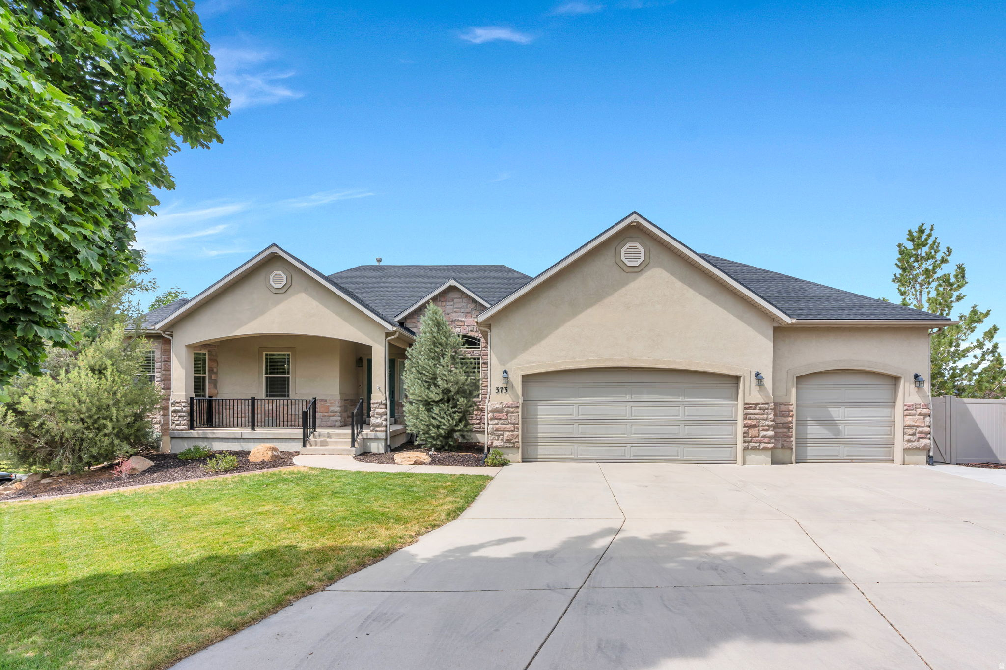 373 E ALEXANDER DR, Elk Ridge, UT 84651 — photo 1