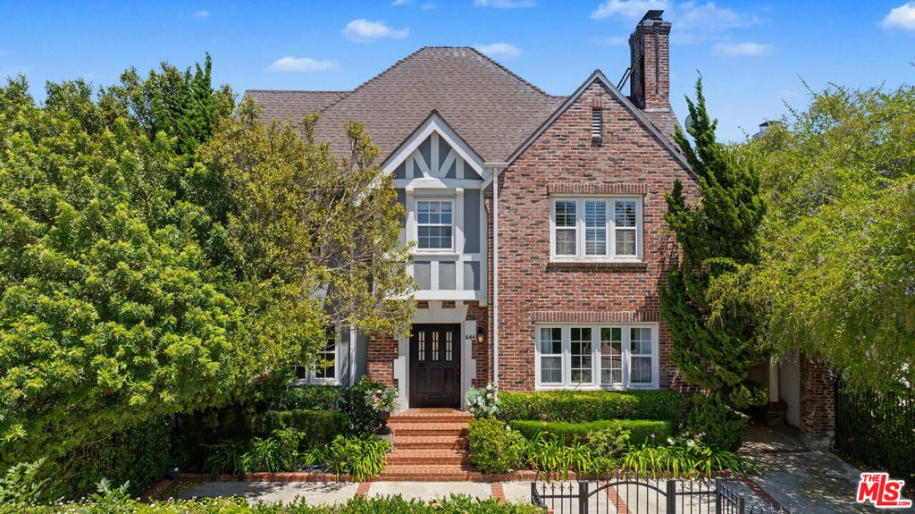 644 N Cherokee Avenue, Los Angeles, CA 90004 — photo 1