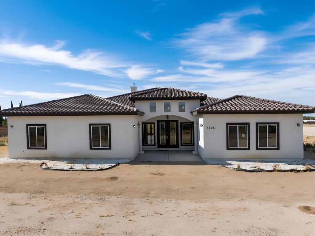 1805 W Columbia Way, Lancaster, CA 93534 — photo 1