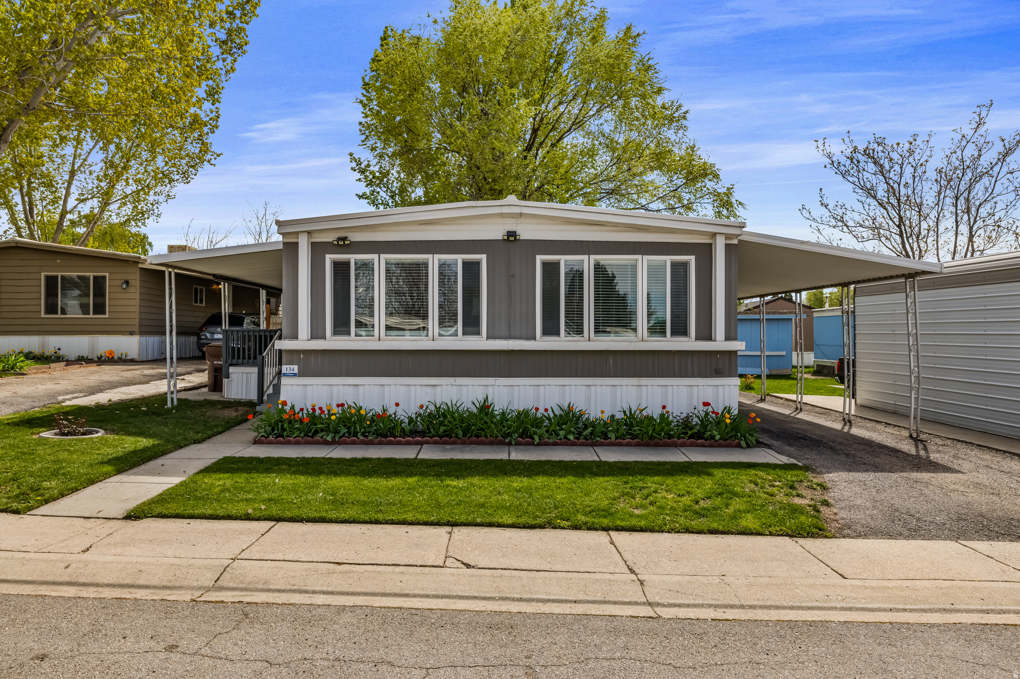 182 E NIMUE  #134, North Salt Lake, UT 84054 — photo 1