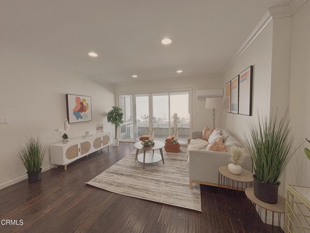 360 S Euclid Avenue 126, Pasadena, CA 91101 — photo 1