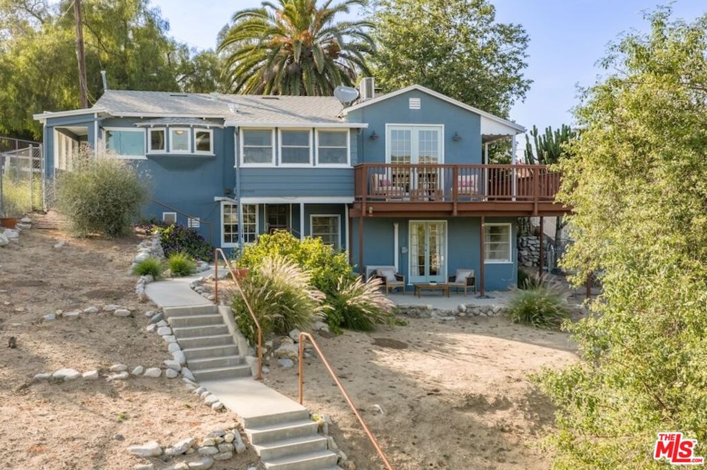 9866 Mcbroom Street, Sunland, CA 91040 — photo 1