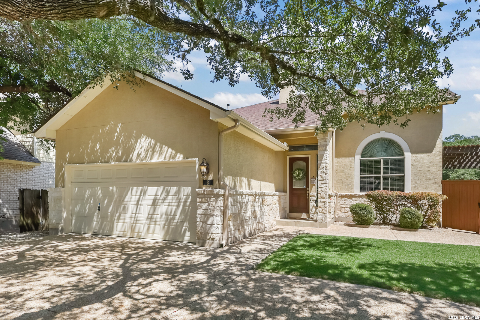 3 Spring Lake, San Antonio, TX 78248 — photo 1