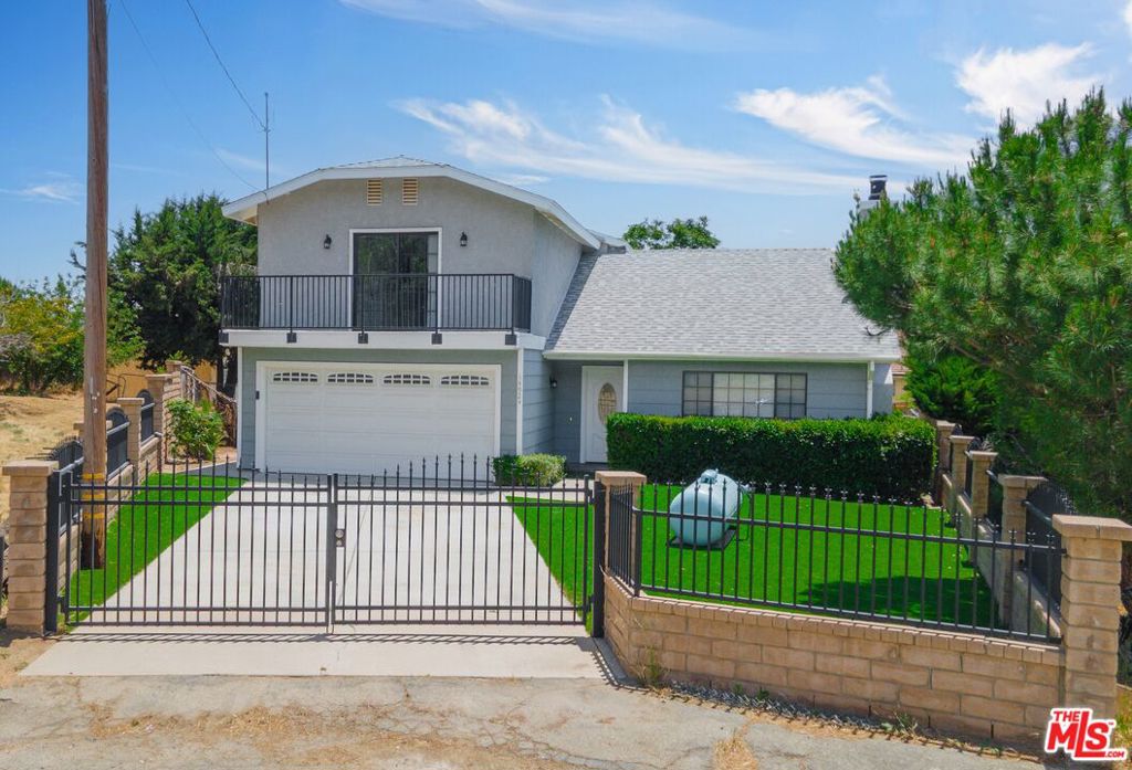 14924 Sunnydale Drive, Lake Hughes, CA 93532 — photo 1