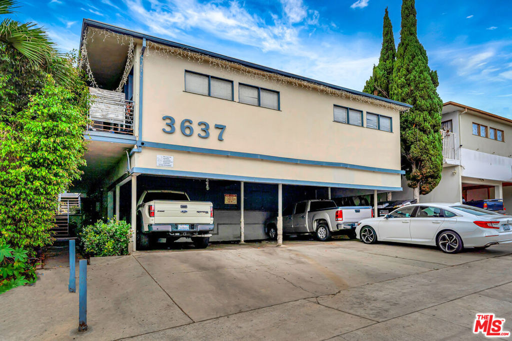 3637 S Sepulveda Boulevard, Los Angeles, CA 90034 — photo 1