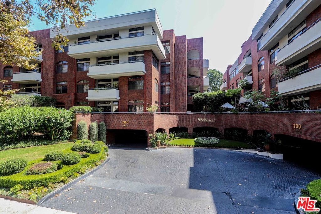 200 N Swall Drive 462, Beverly Hills, CA 90211 — photo 1