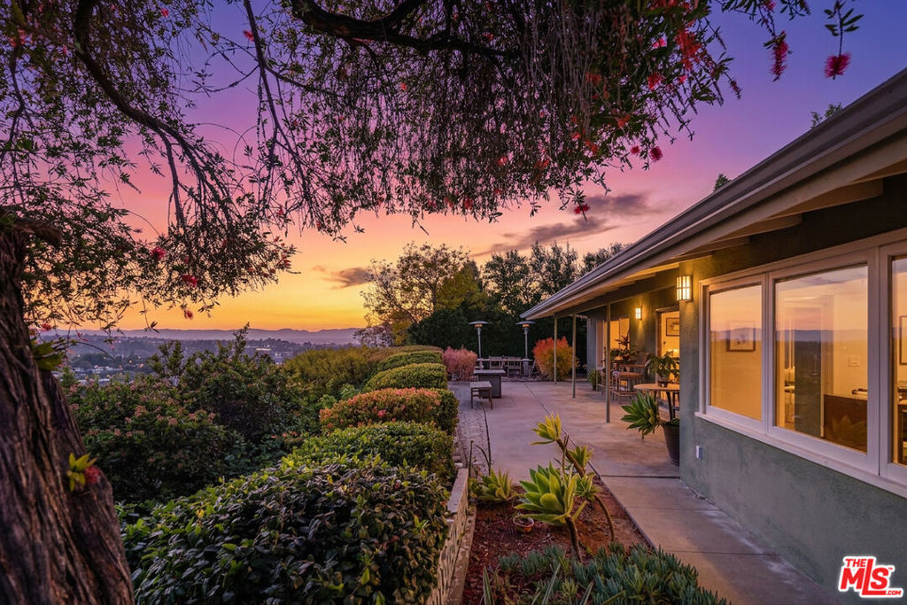 3823 Cody Road, Sherman Oaks, CA 91403 — photo 1