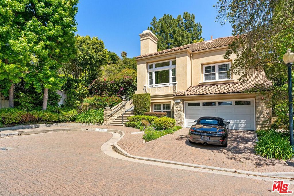 11829 Henley Lane, Los Angeles, CA 90077 — photo 1