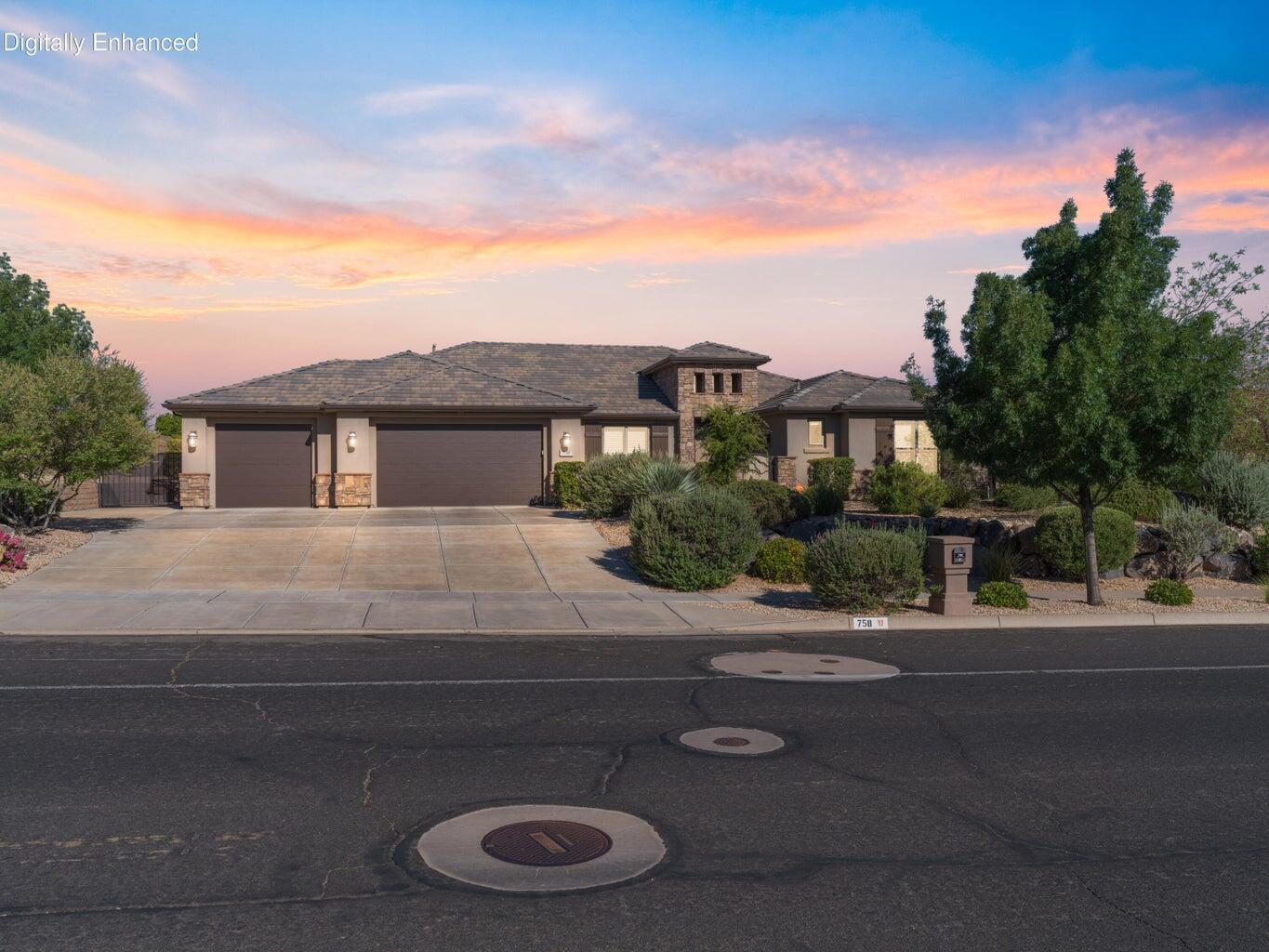 758 N Highland Parkway, Washington, UT 84780 — photo 1