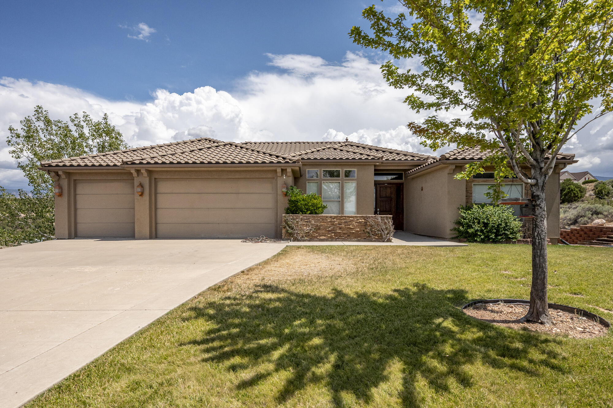 1387 S Hillcrest DR, Cedar City, UT 84720 — photo 1