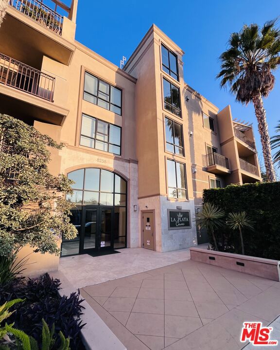 8238 W Manchester Avenue 103, Playa Del Rey, CA 90293 — photo 1