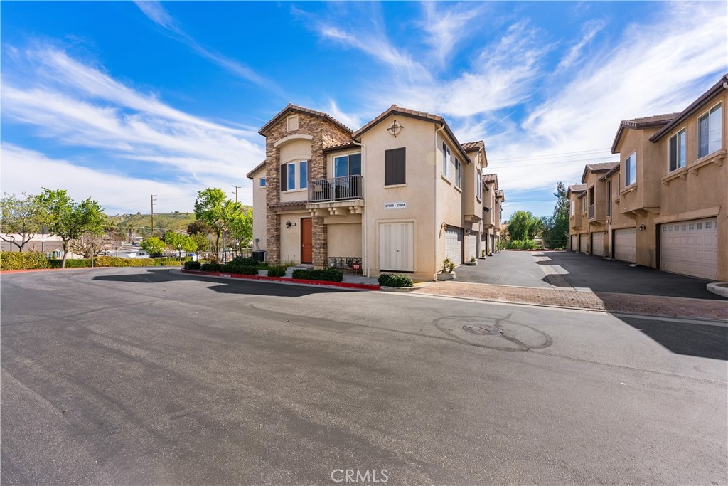 27968 Avalon, Canyon Country, CA 91351 — photo 1