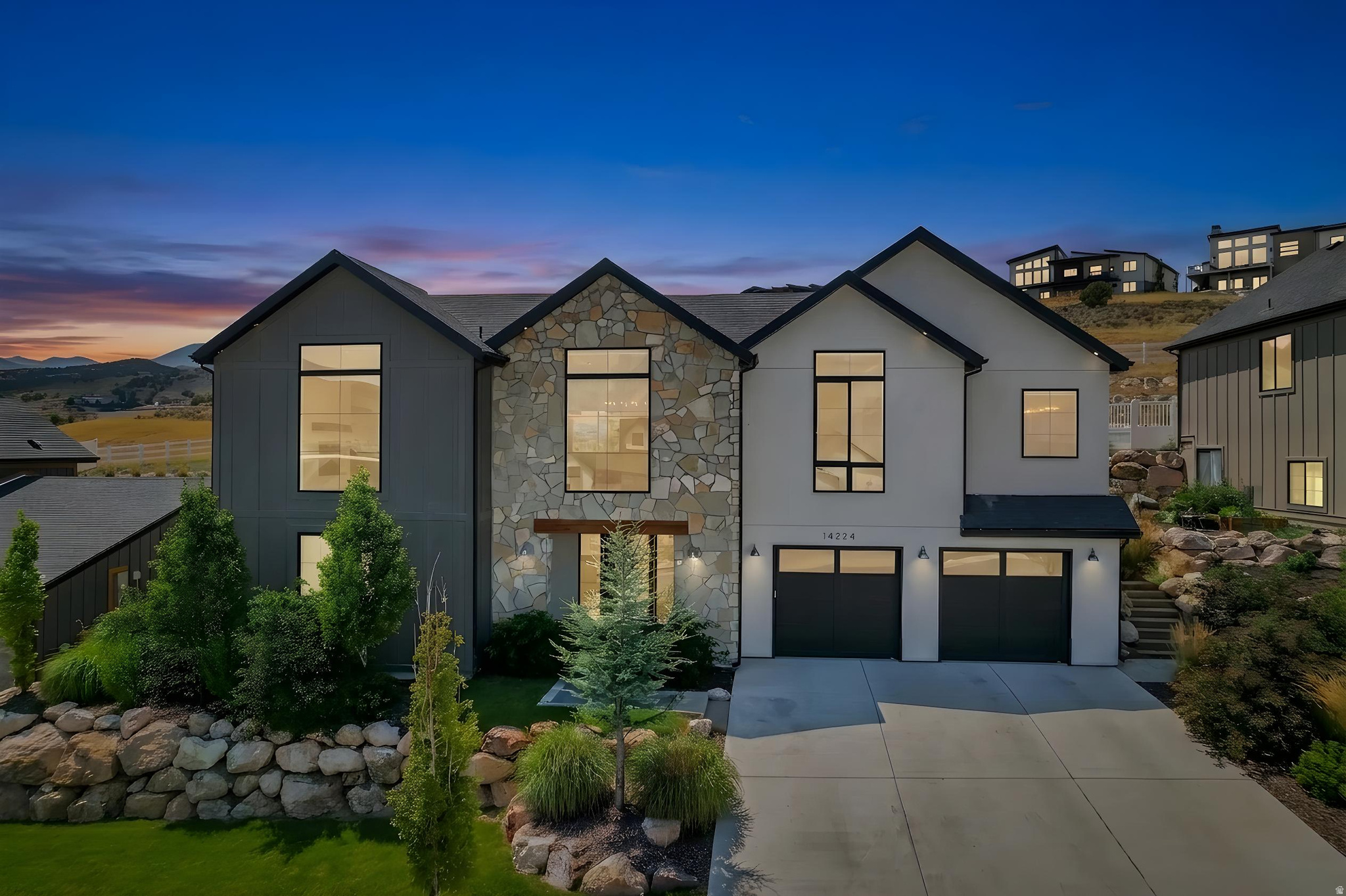 14224 S SUMMIT CREST LN, Herriman, UT 84096 — photo 1