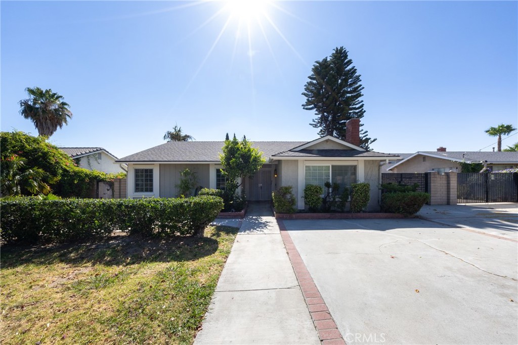 2073 S Lincoln, Corona, CA 92882 — photo 1