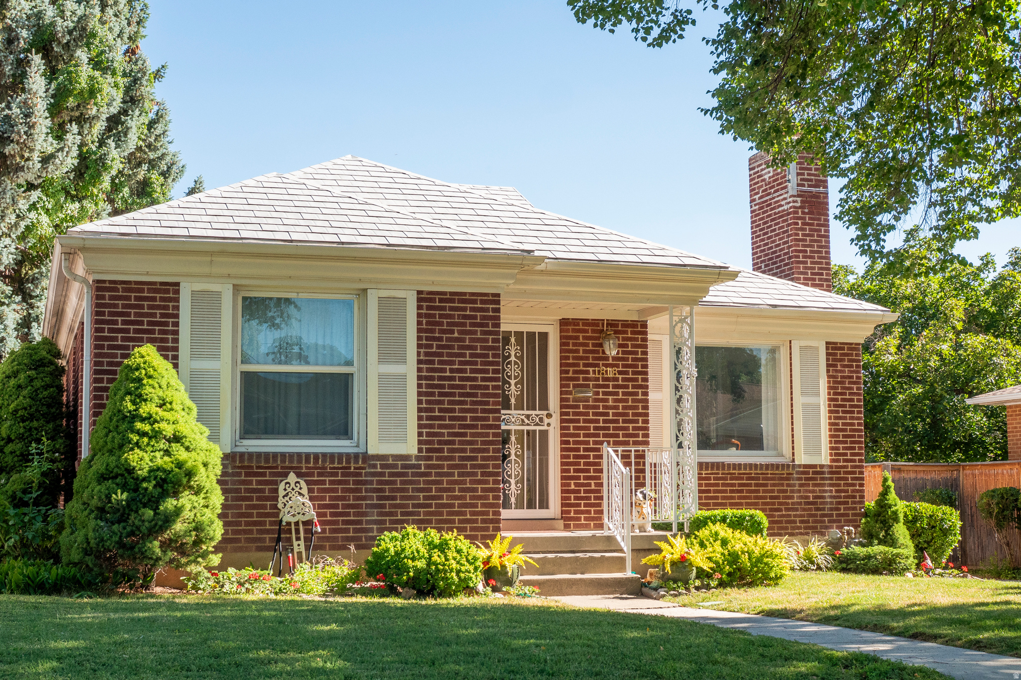 1818 E DOWNINGTON AVE, Salt Lake City, UT 84108 — photo 1