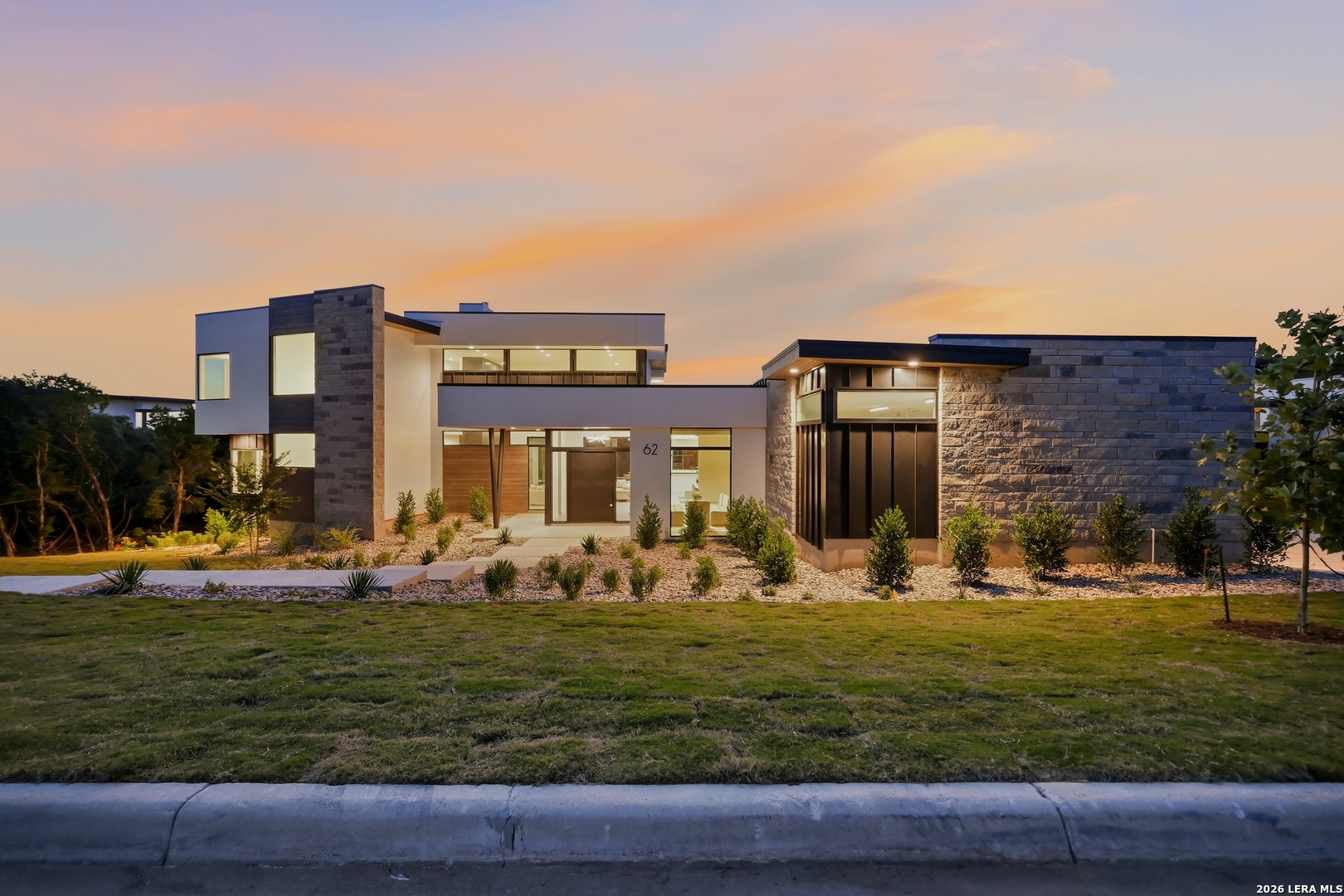 62 Via Aragon, San Antonio, TX 78257 — photo 1
