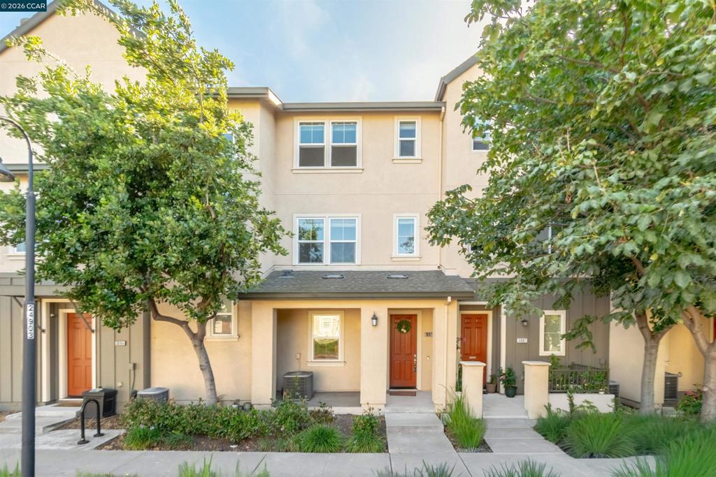 3091 Madsen St, Hayward, CA 94541 — photo 1