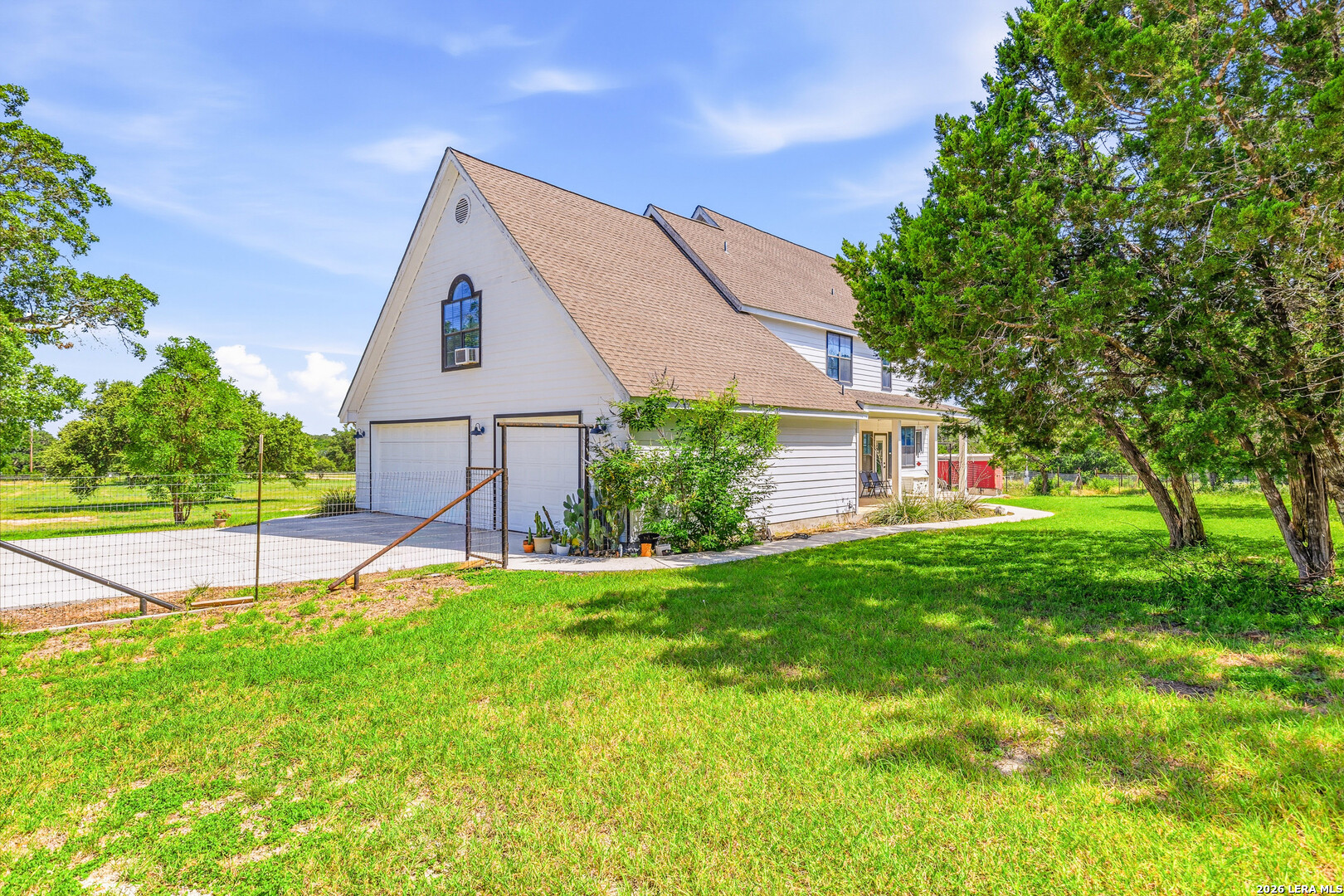 616 GREEN OAK DR, , 78063 — photo 1