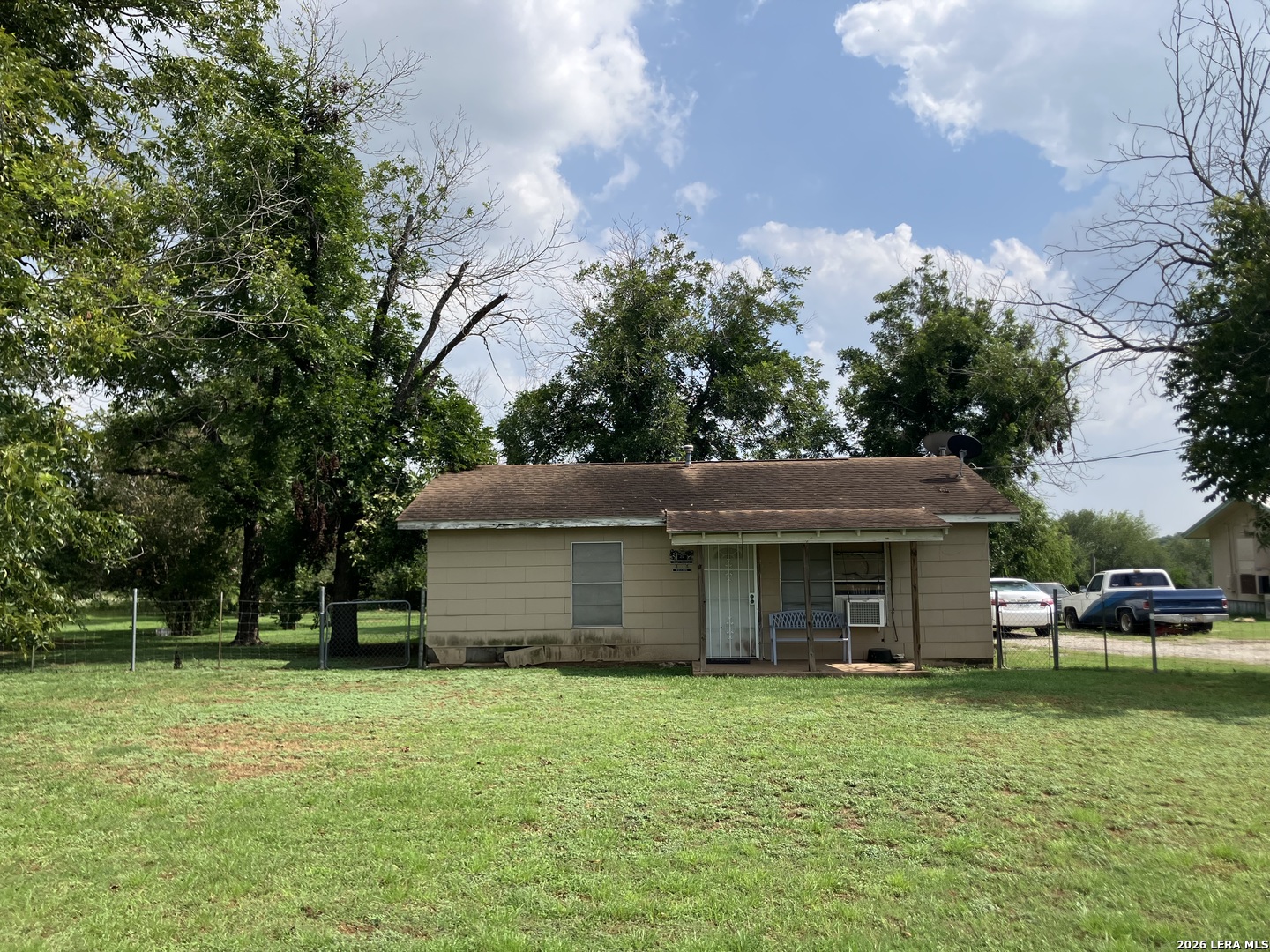 273 County Road 743