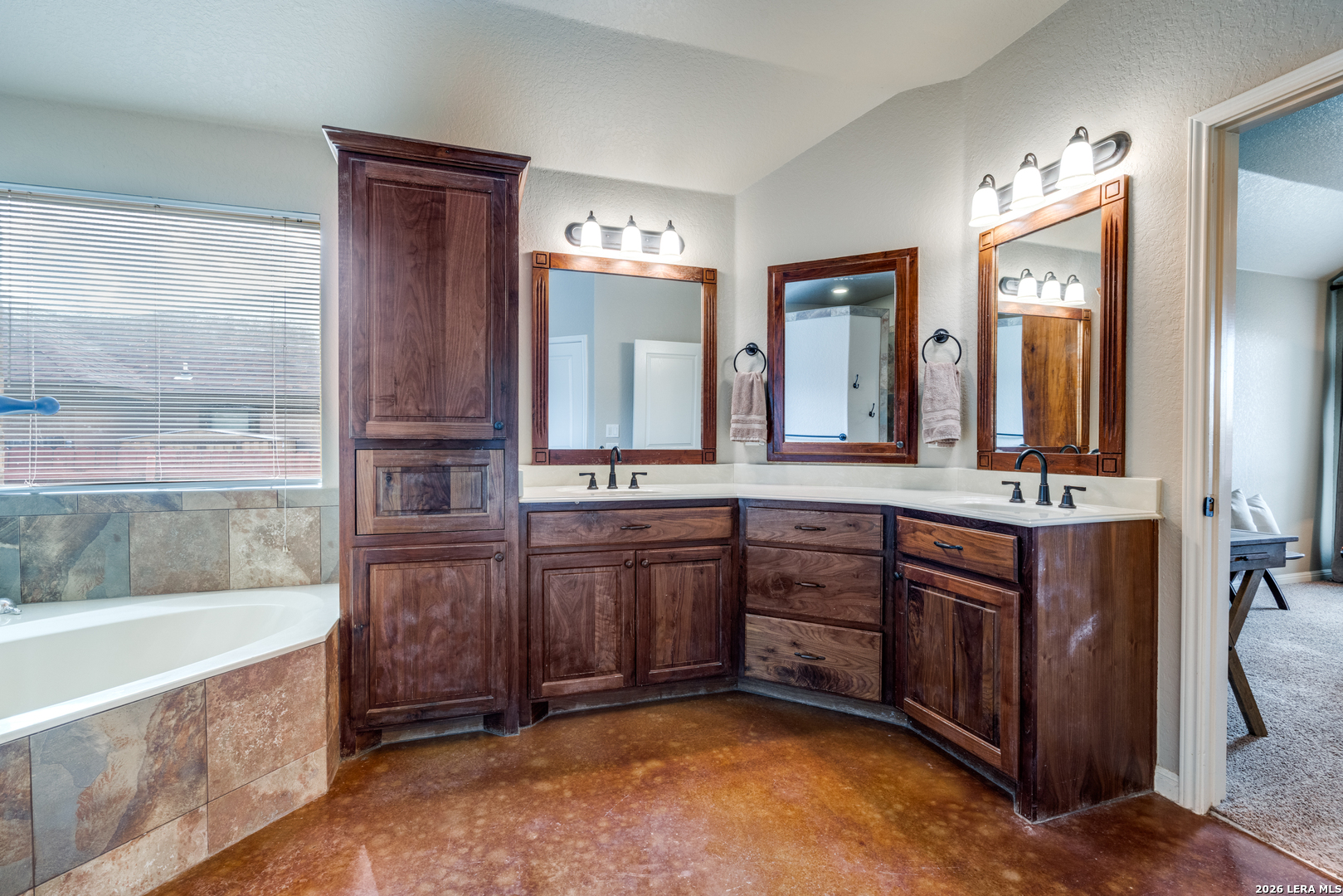 2266 SUN CHASE BLVD, , 78130 — photo 1