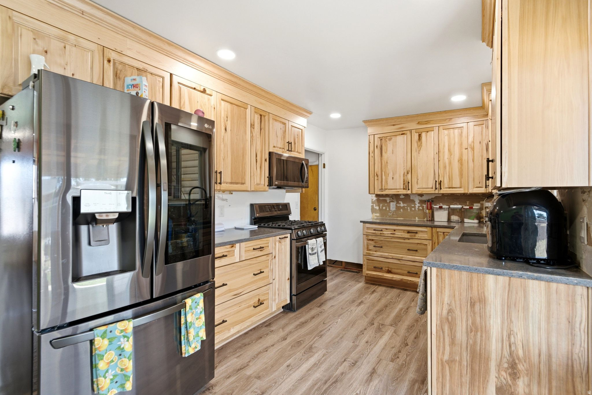 291 W 870 N, Sunset, UT 84015 — photo 1