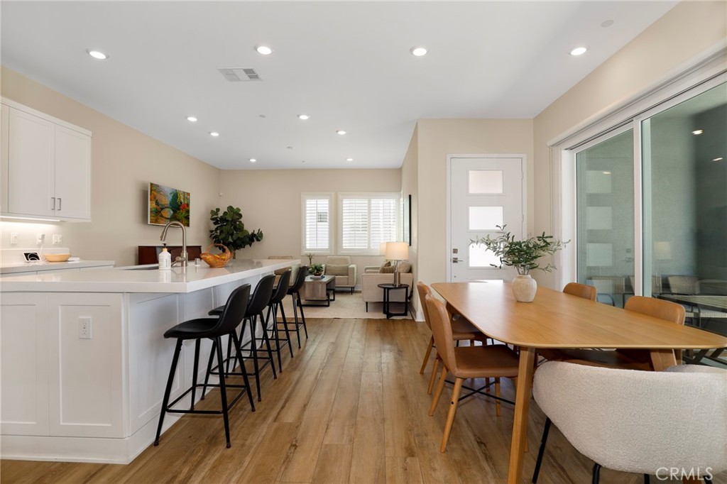 27512 Golden Currant Place, Valencia, CA 91381 — photo 1
