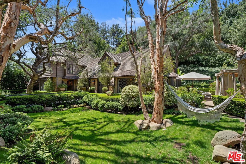 575 N Beverly Glen Boulevard, Los Angeles, CA 90077 — photo 1