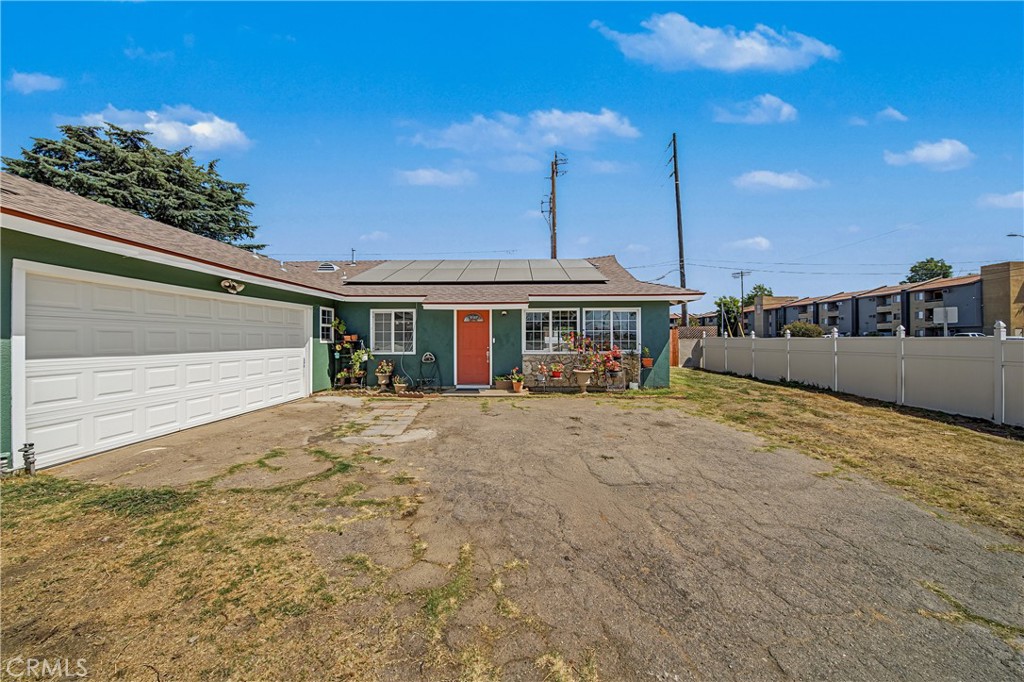 16201 Napa, North Hills, CA 91343 — photo 1