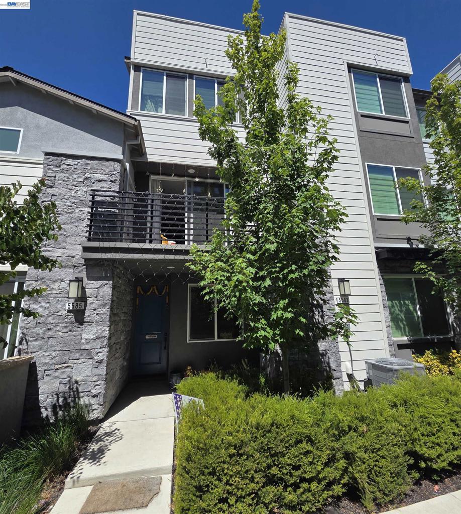 5585 Holly Bay Avenue, Dublin, CA 94568 — photo 1