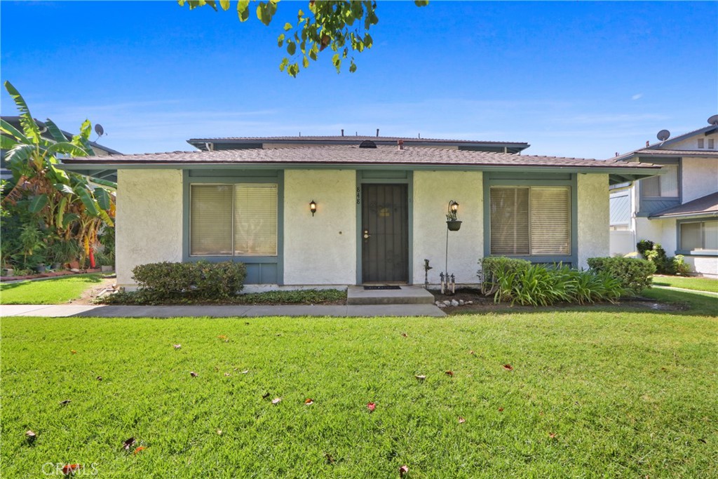 848 W Sierra Madre Avenue 1, Azusa, CA 91702 — photo 1