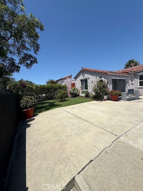 517 W 110th, Los Angeles, CA 90044 — photo 1