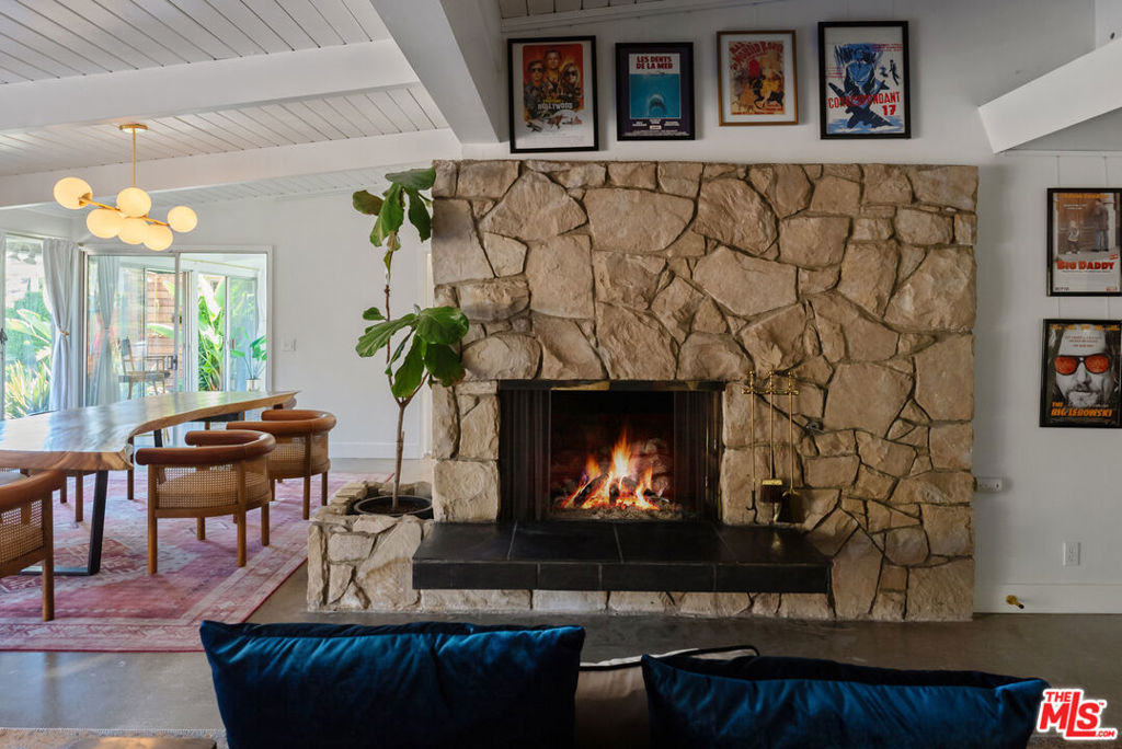 7211 Chelan Way, Los Angeles, CA 90068 — photo 1