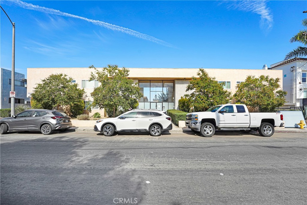5232 Corteen Place 7, Valley Village, CA 91607 — photo 1