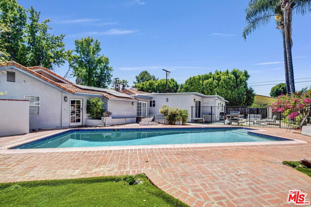5195 Densmore Avenue, Los Angeles, CA 91436 — photo 1