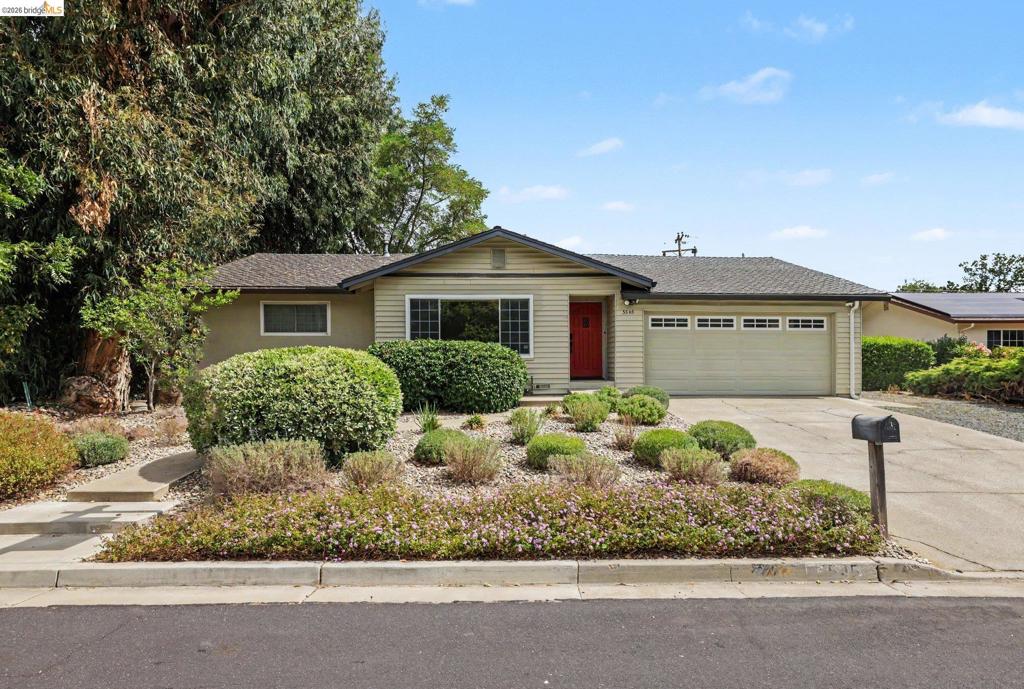 5545 Southbrook Dr, Clayton, CA 94517 — photo 1