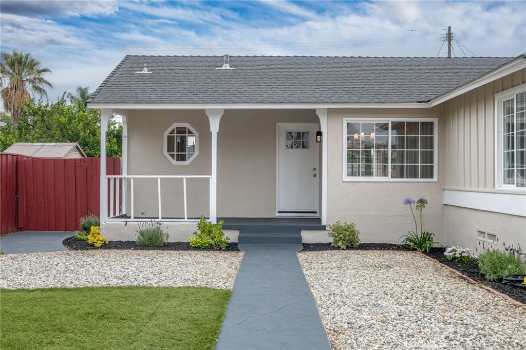 20756 Saticoy Street, Winnetka, CA 91306 — photo 1