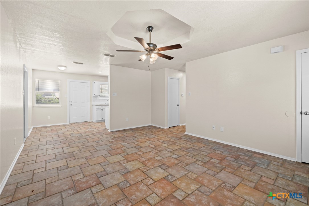 120 Boxer, Nolanville, TX 76559 — photo 1