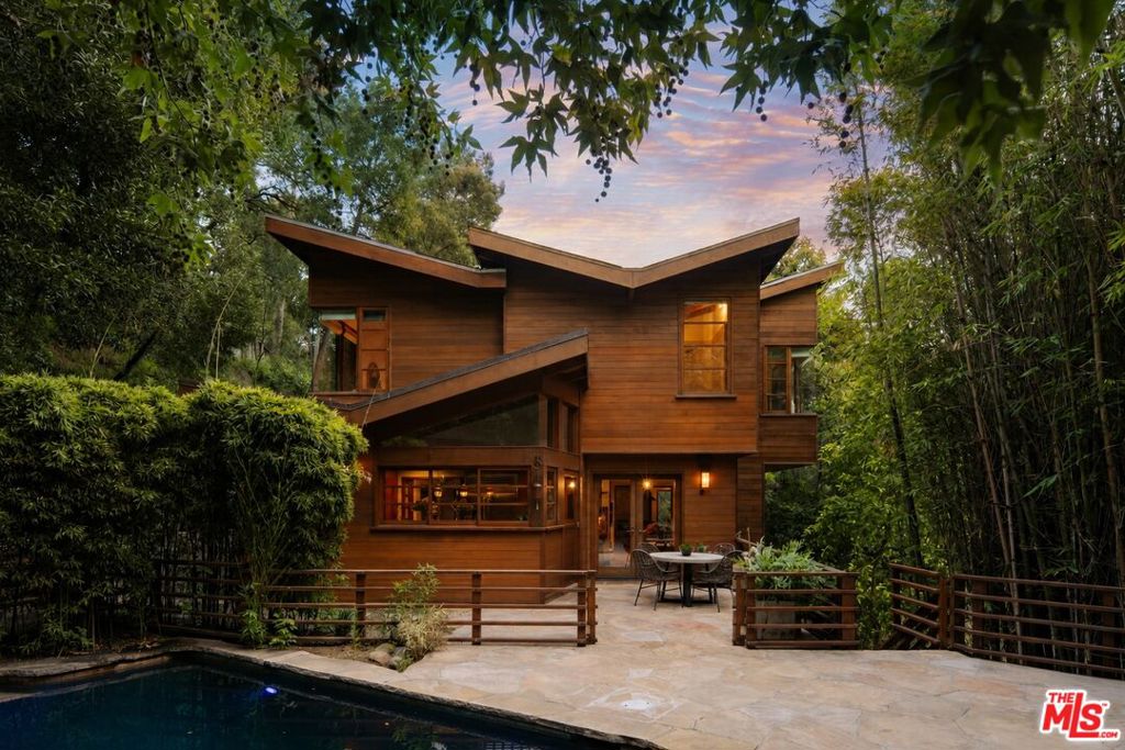 2424 Nichols Canyon Road, Los Angeles, CA 90046 — photo 1