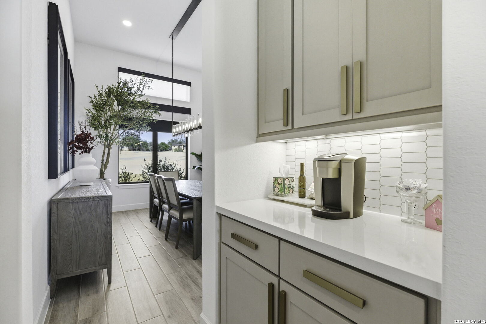 1408 Corkscrew, , 78132 — photo 1