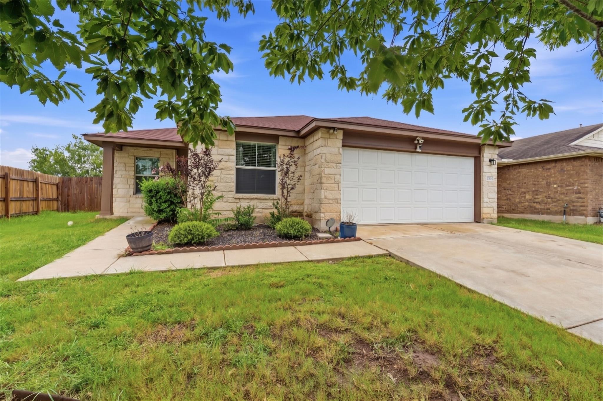 18512 Great Falls, Manor, TX 78653 — photo 1