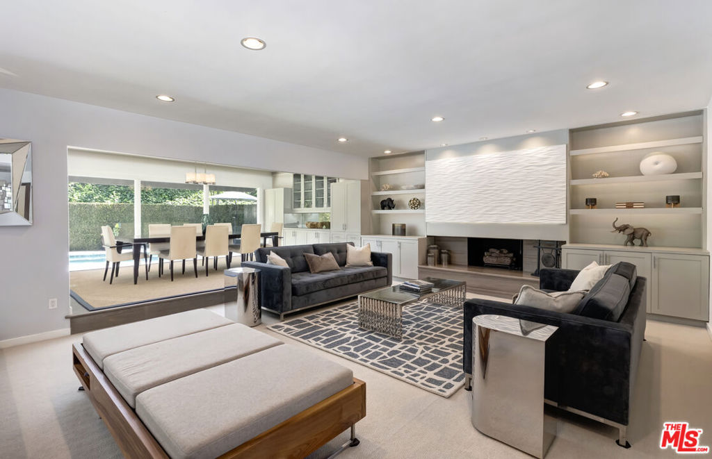 3450 Castlewoods Place, Sherman Oaks, CA 91403 — photo 1