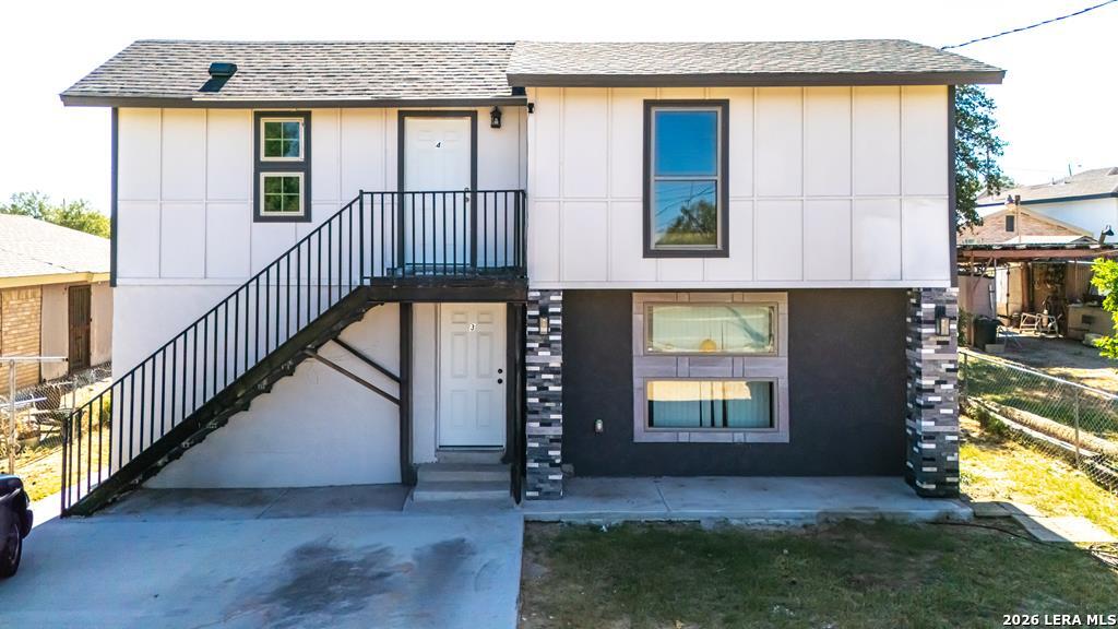 826 CALLE FRENTE, Eagle Pass, TX 78852 — photo 1
