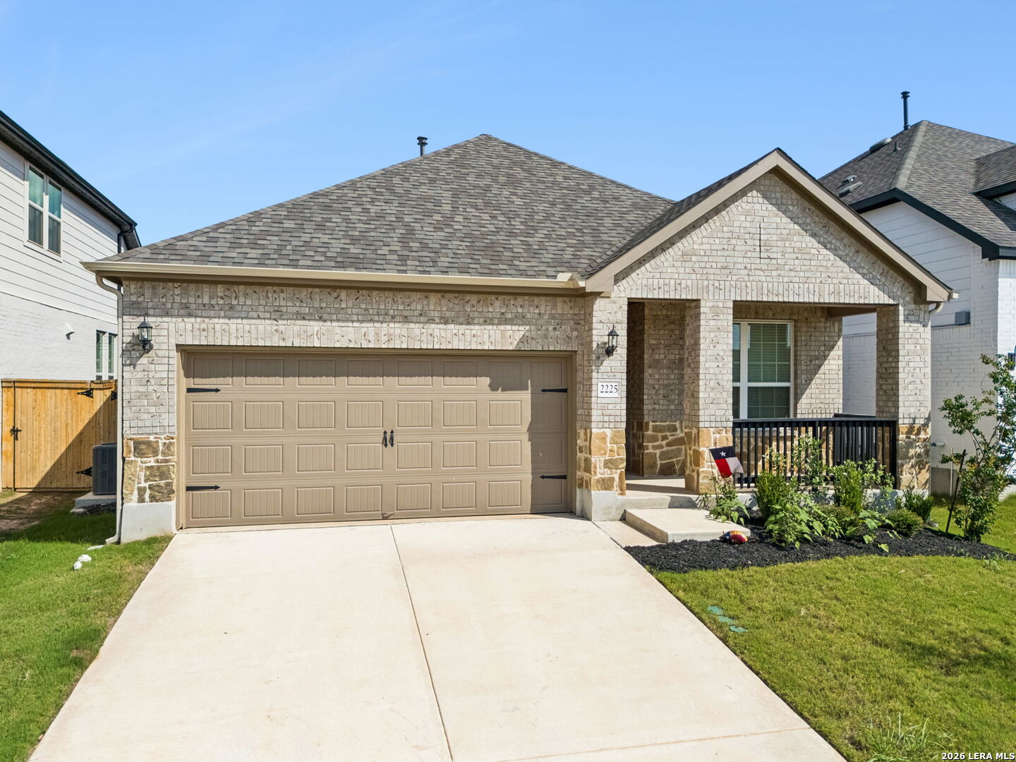 2225 STEERHEAD TRL, New Braunfels, TX 78132 — photo 1