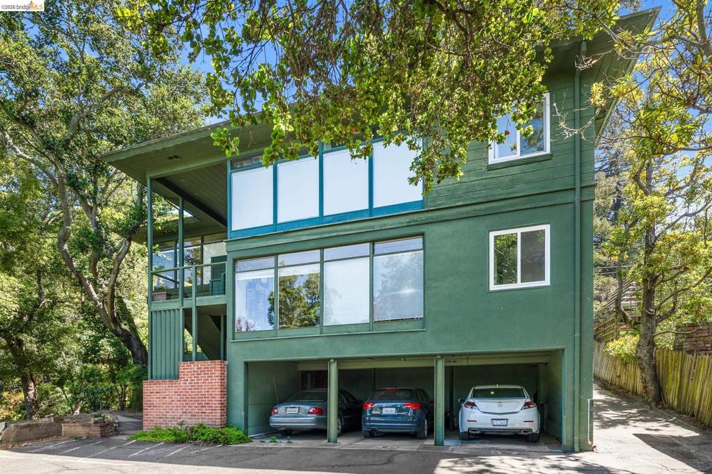1730 Highland Pl 1, Berkeley, CA 94709 — photo 1
