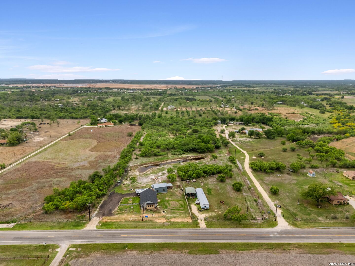 17272 Fm 463, Natalia, TX 78059 — photo 1